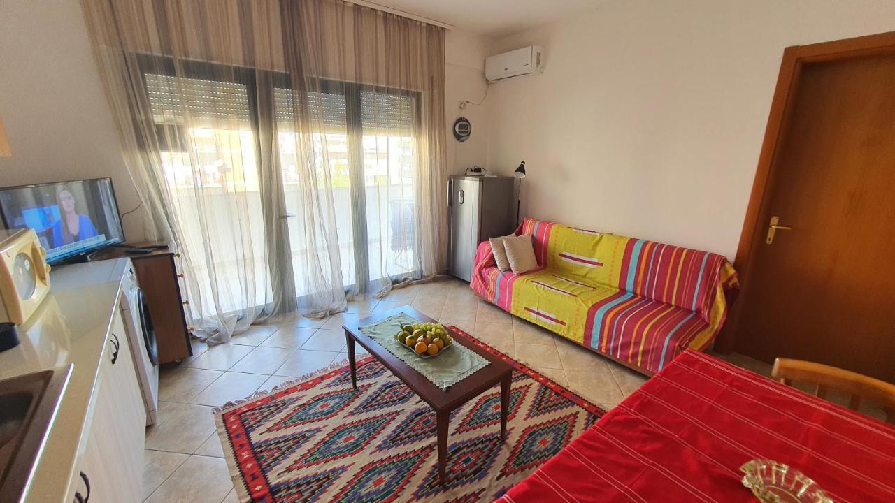 La Casita Daire Tiran Dış mekan fotoğraf
