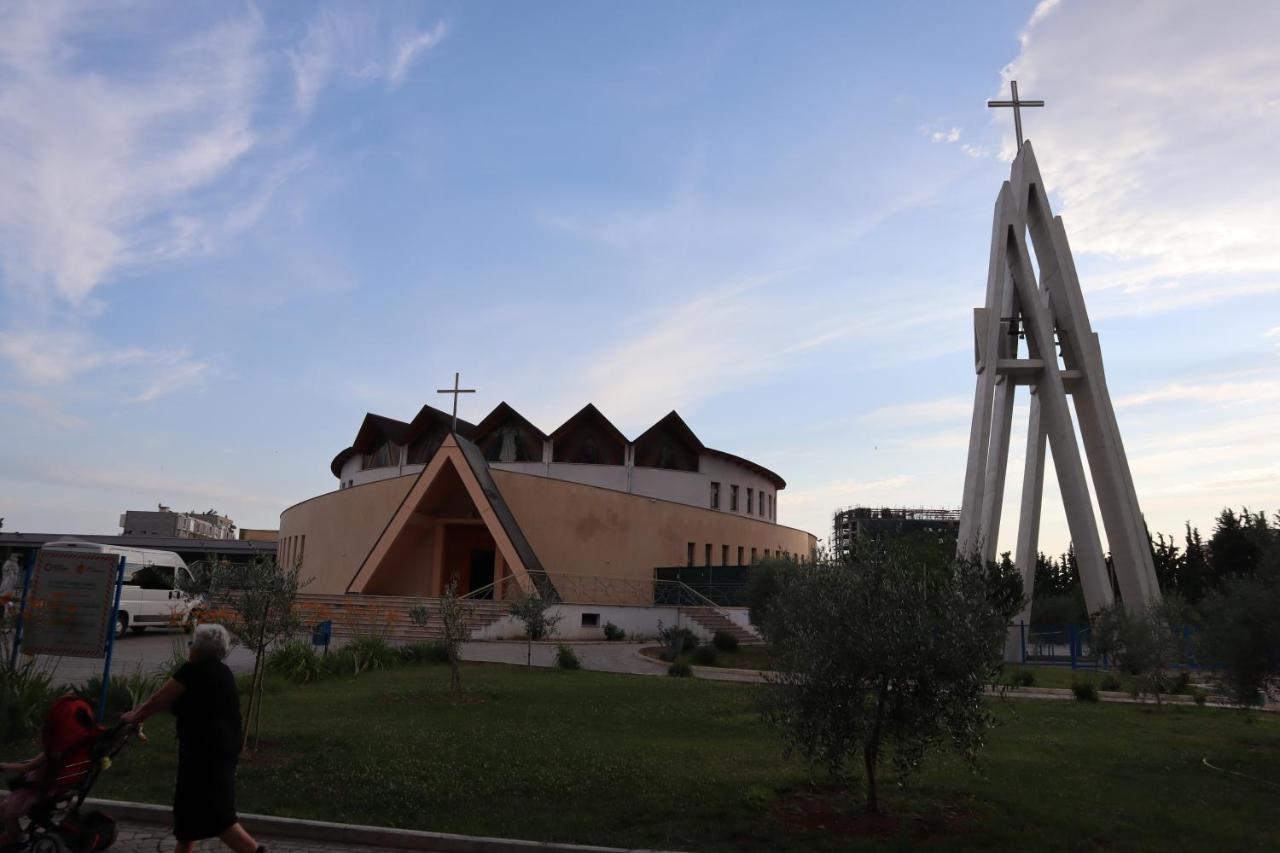 La Casita Daire Tiran Dış mekan fotoğraf